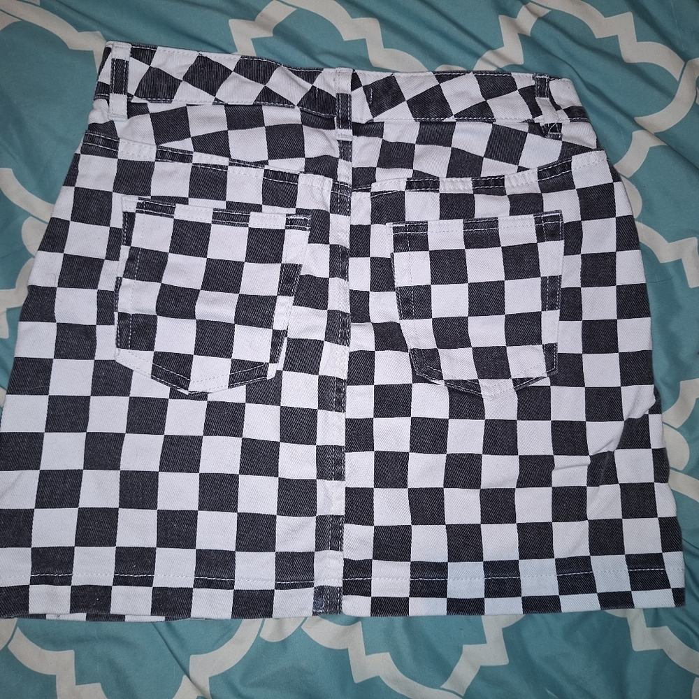 Checkered Black and White Skirt - Picture 3 of 4